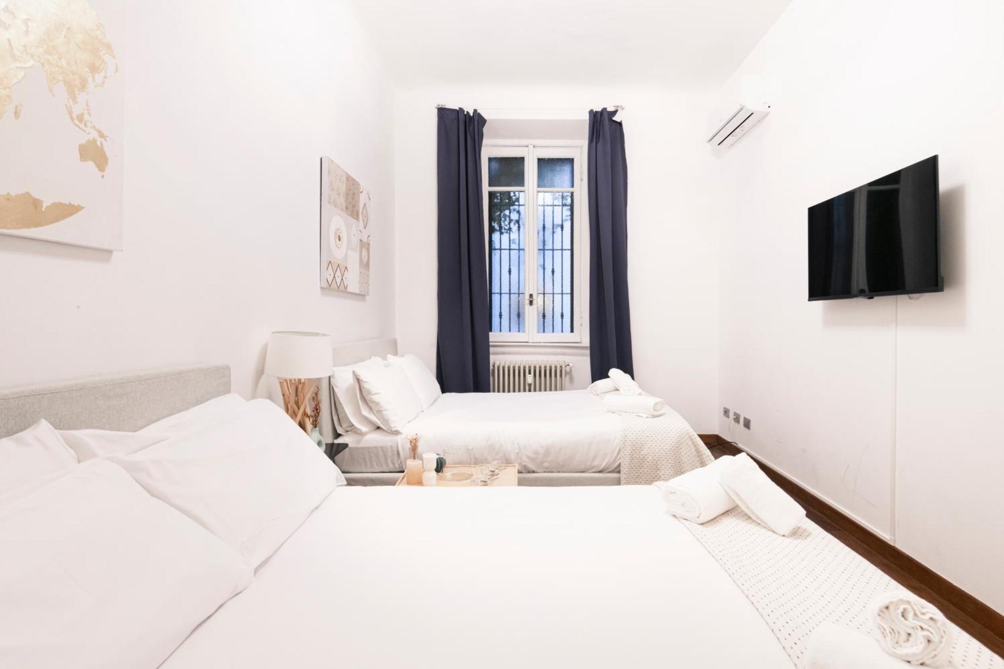 Easylife - Magnificent Splendid Apt Sant'Ambrogio Milan Bagian luar foto