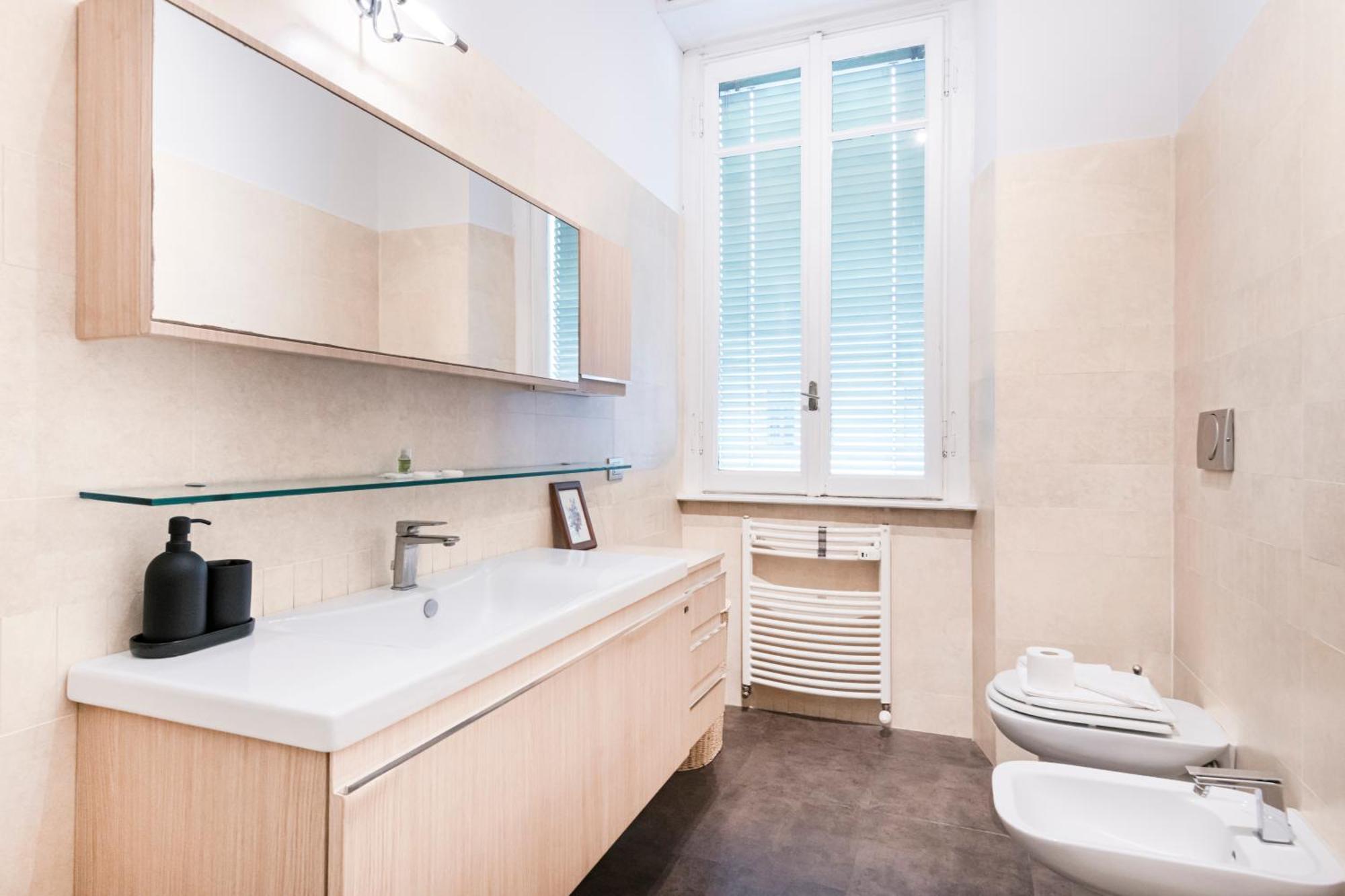 Easylife - Magnificent Splendid Apt Sant'Ambrogio Milan Bagian luar foto